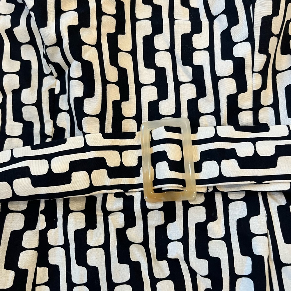 Monteau Black and White Geometric Mini Dress - Picture 3 of 6